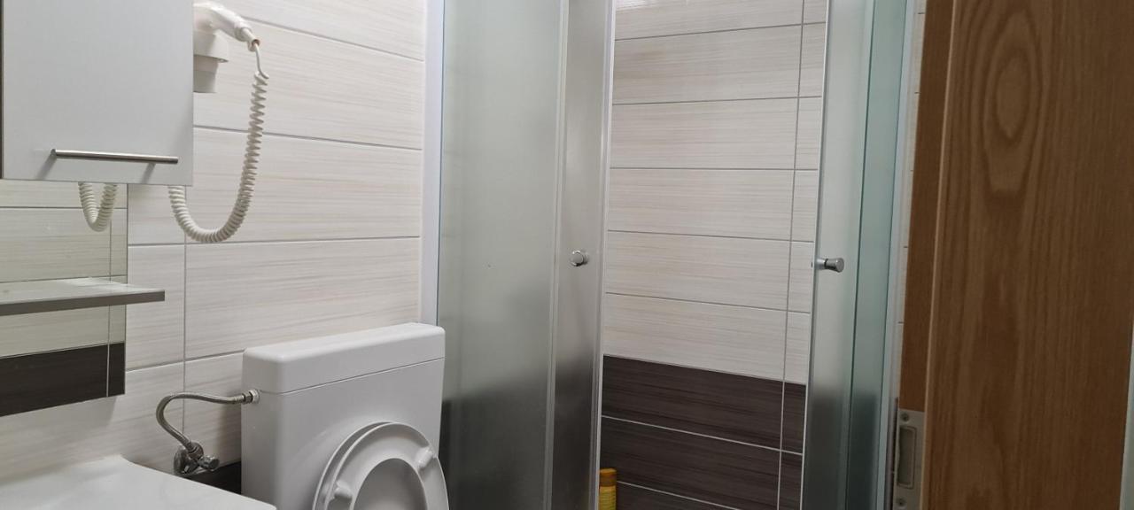Luxury Apartments Oasis Lumbarda Exterior photo